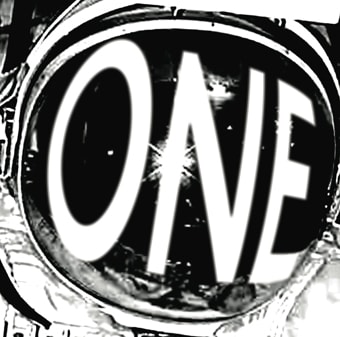 『ONE』